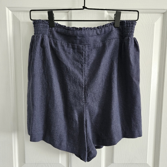 NWOT LC Lauren Conrad Side Smocked Pull On Shorts- Pledge Blue - Picture 2 of 11